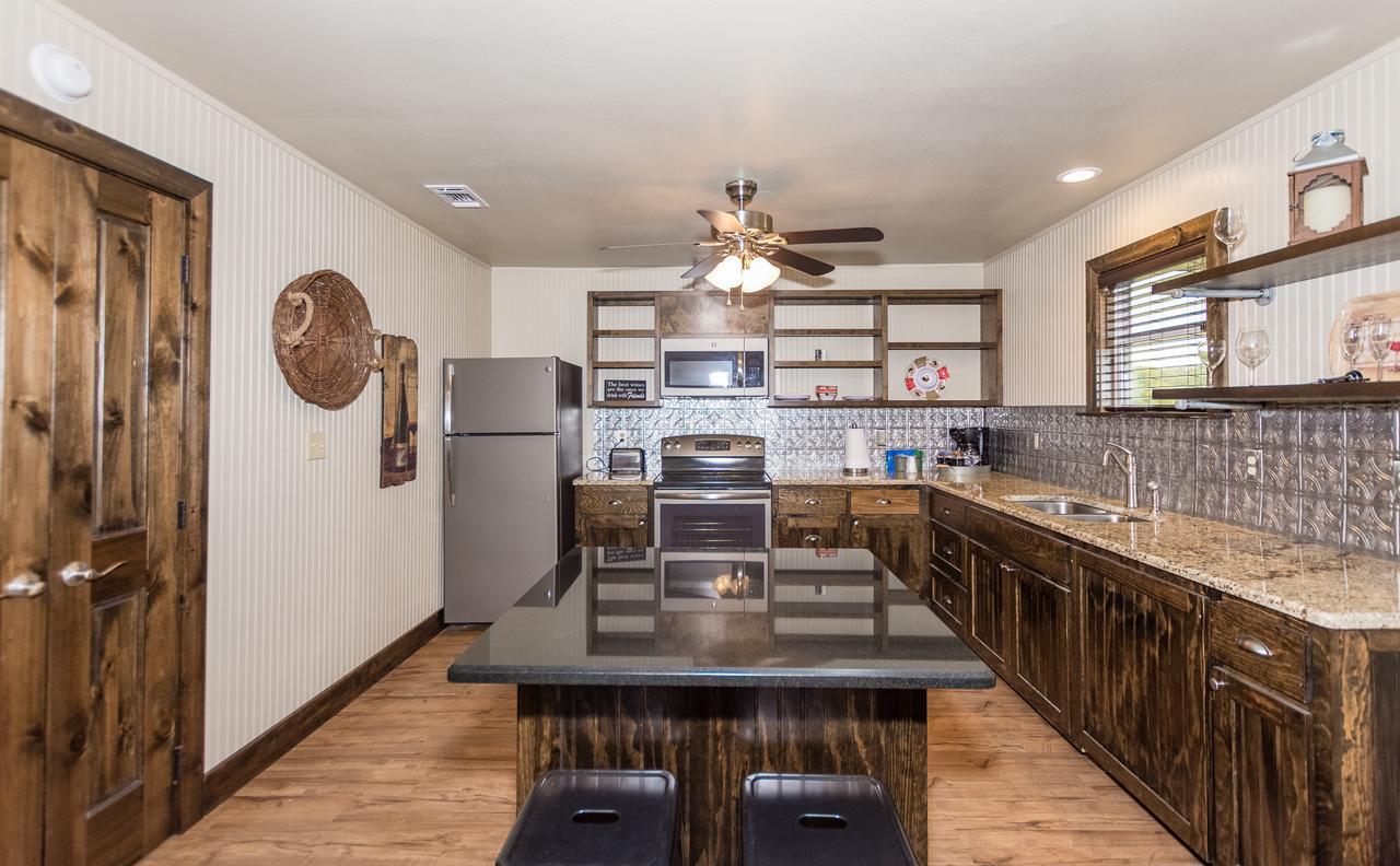 One-Bedroom Cottage